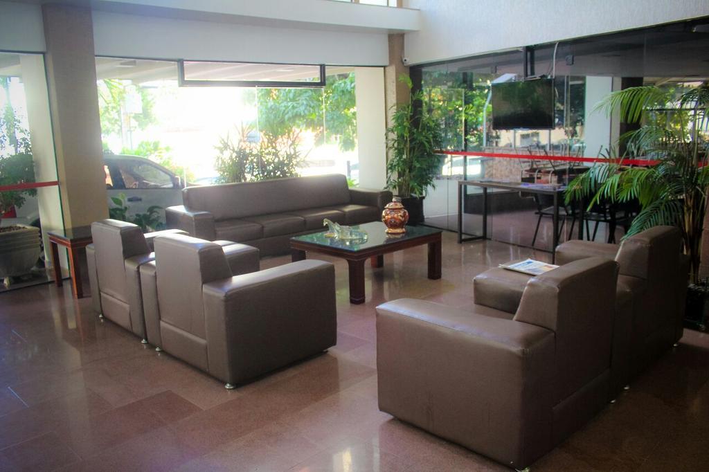 Flat Oeste La Residence Гояния Экстерьер фото